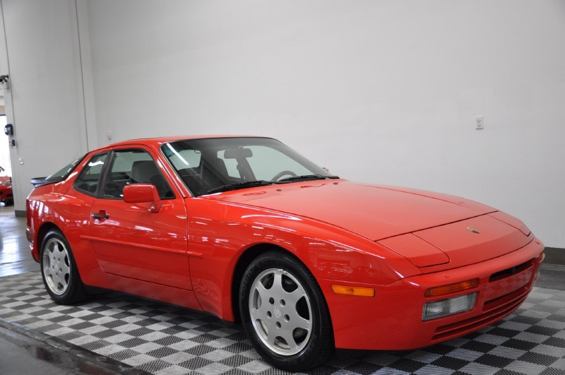 Illustration for article titled When Did 944's Reach Ludicrous 911 Prices?